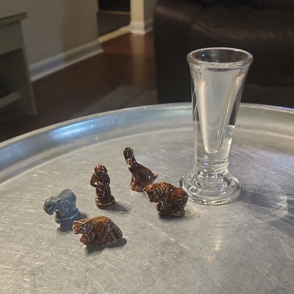 Wade England Ceramic Tea Animals and Clear Vintage Vase 6 Pieces